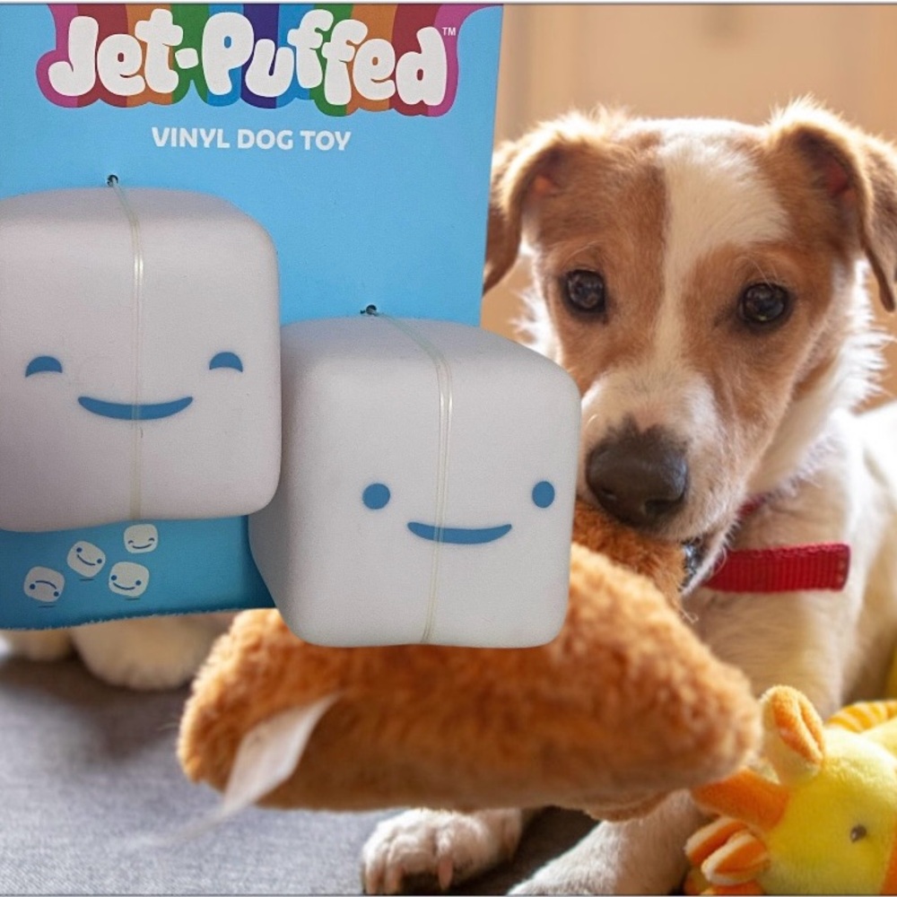 BNWT Jet-Puffed Squeak Vinyl Dog Toy. Crafted from high quality Vinyl